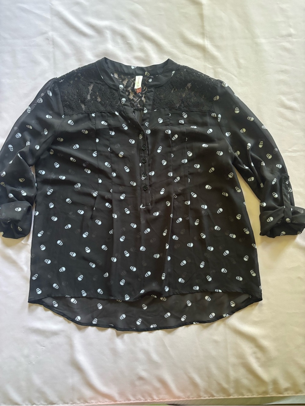 No Boundaries Black Button-Front Lace Yoke Blouse with Skull Print